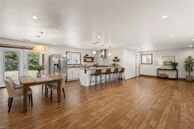 437 Malibu DR, Virginia Beach, VA 23452