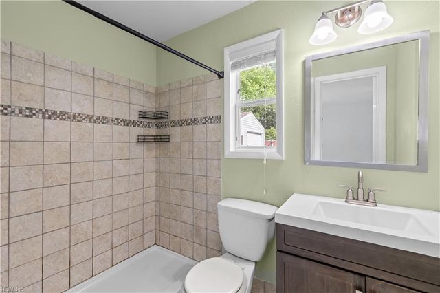 437 Malibu DR, Virginia Beach, VA 23452
