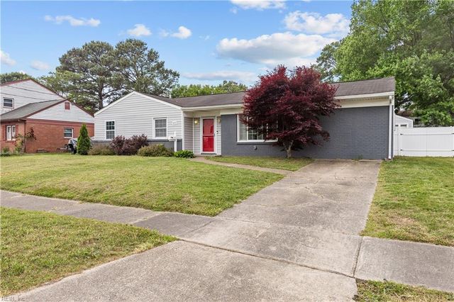 437 Malibu DR, Virginia Beach, VA 23452