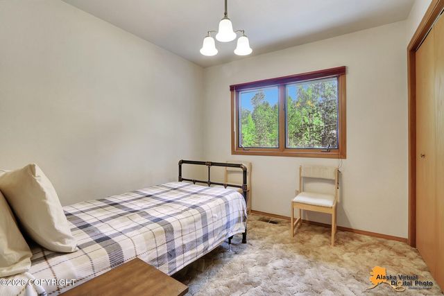 21644 Woodclif Drive, Chugiak, AK 99567