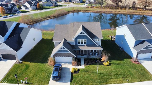 976 Pond View Drive, Greenfield, IN 46140