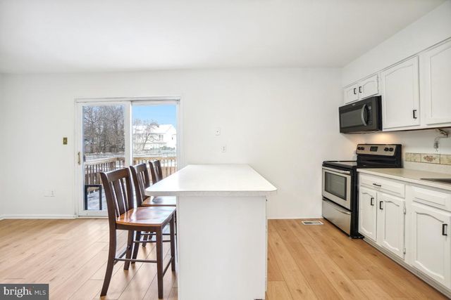 5 BRIARSTONE LN, Gaithersburg, MD 20877