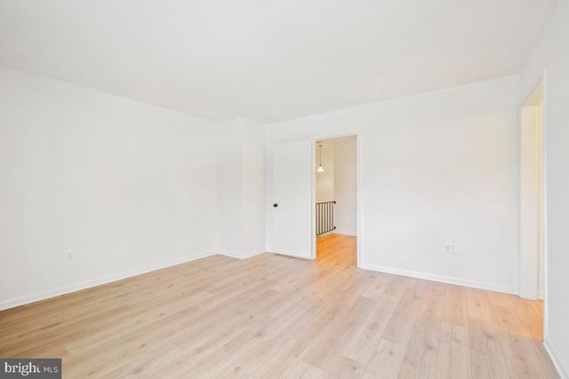 5 BRIARSTONE LN, Gaithersburg, MD 20877