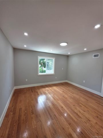 14617 229th Street, Springfield Gardens, NY 11413
