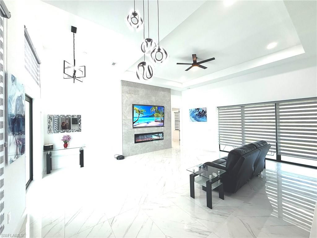 424 SW 26th AVE, CAPE CORAL, FL 33991 — photo 3