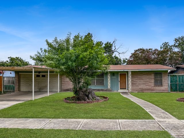 4503 Bikini Dr, San Antonio, TX 78218