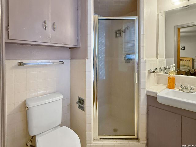 4503 Bikini Dr, San Antonio, TX 78218