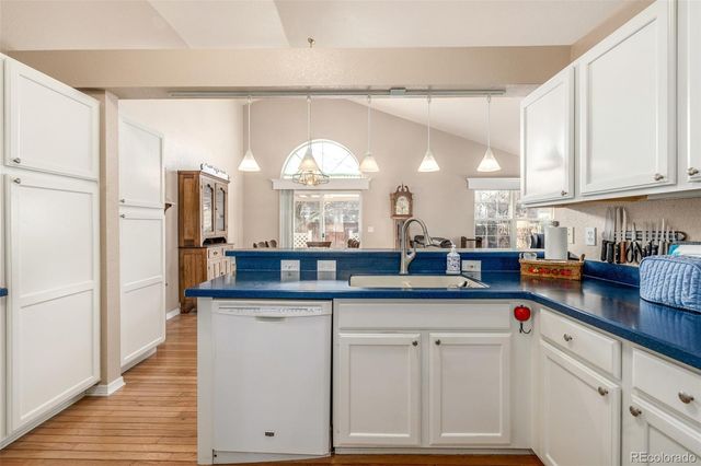 1195 S Allison Street, Lakewood, CO 80232