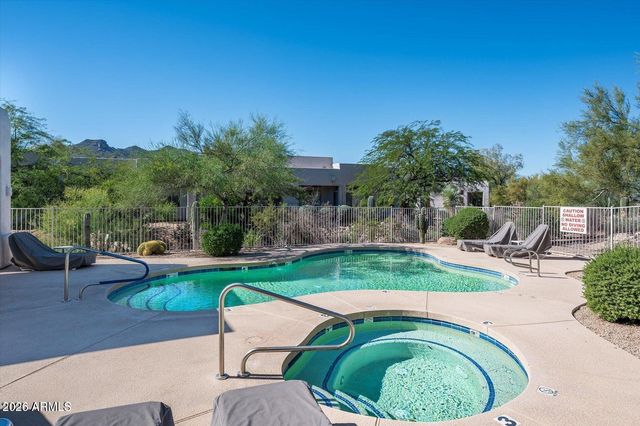 7402 E HUM Road 2, Carefree, AZ 85377
