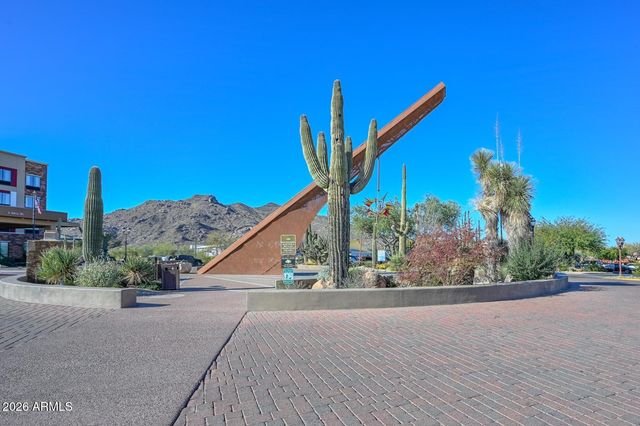 7402 E HUM Road 2, Carefree, AZ 85377