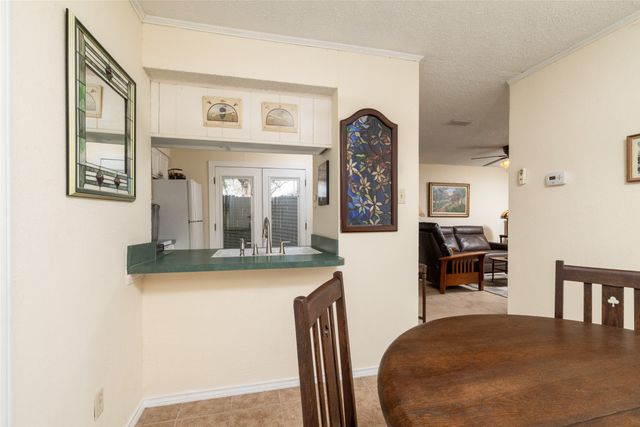 2331 N Davis Drive A, Arlington, TX 76012