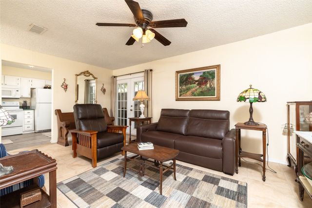 2331 N Davis Drive A, Arlington, TX 76012