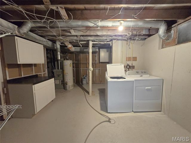111 Churchill Court, Maryland Heights, MO 63043