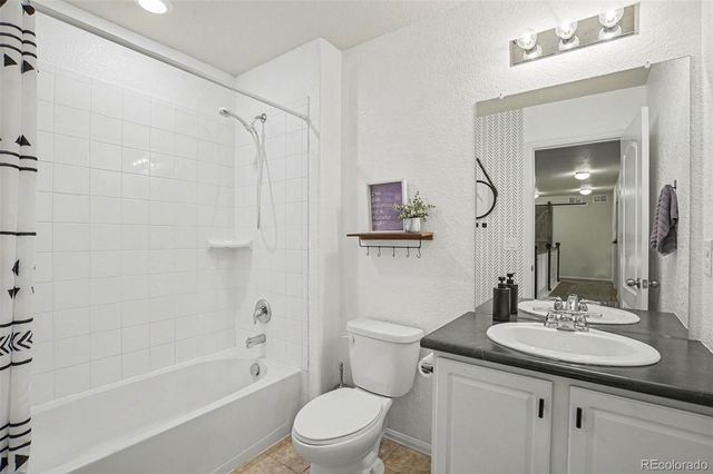 6021 Lynx Creek Circle, Erie, CO 80516