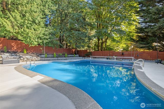 3204 142nd Place NE, Bellevue, WA 98007