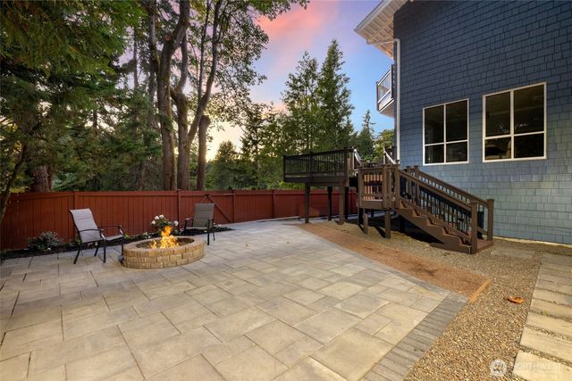 3204 142nd Place NE, Bellevue, WA 98007