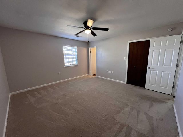 712 McCulloch, Beebe, AR 72012