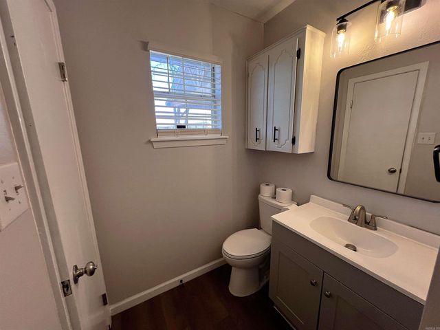 712 McCulloch, Beebe, AR 72012