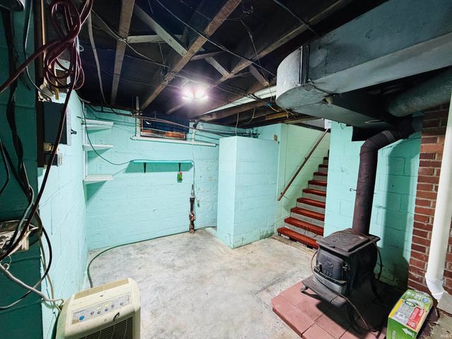 277 N East Street, Spencer, IN 47460