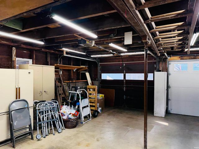 277 N East Street, Spencer, IN 47460