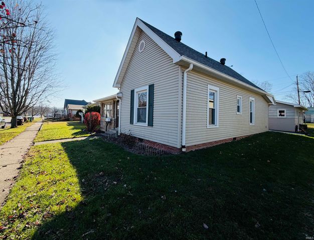 277 N East Street, Spencer, IN 47460
