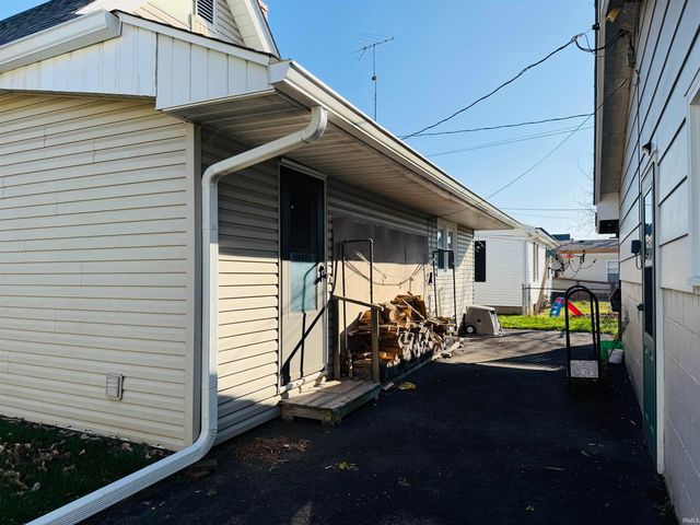 277 N East Street, Spencer, IN 47460