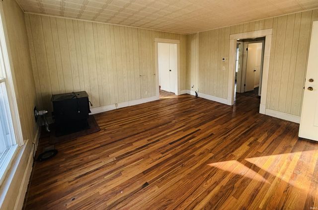 277 N East Street, Spencer, IN 47460