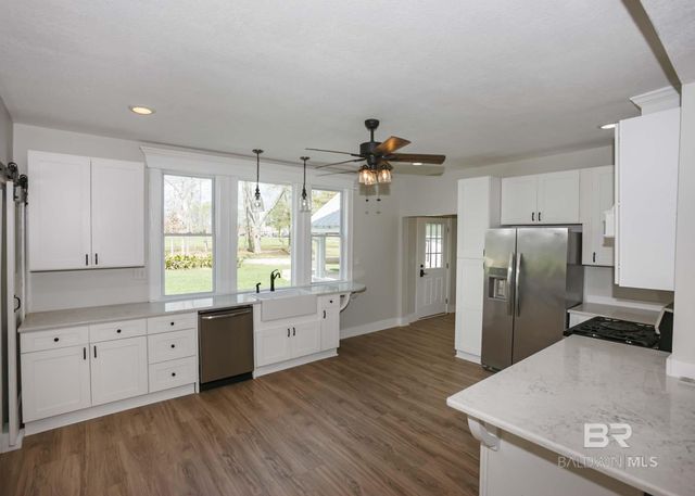 13175 Illinois Street, Elberta, AL 36530