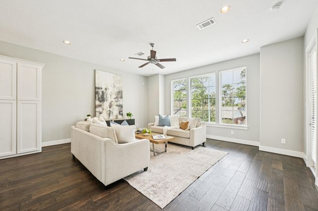 1224 Murrayhill Drive, Houston, TX 77043