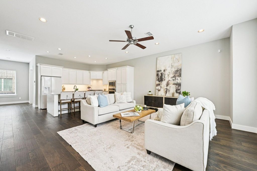 1224 Murrayhill Drive, Houston, TX 77043