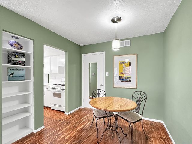 7920 Rockwood LN 131, Austin, TX 78757