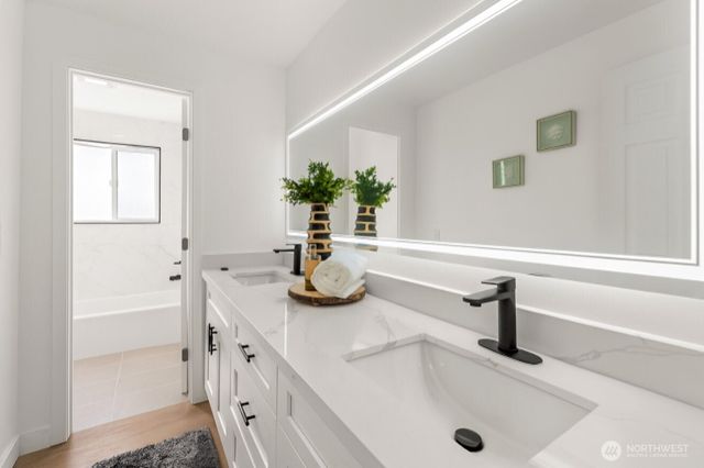 8305 Duncan Ave S, Seattle, WA 98118