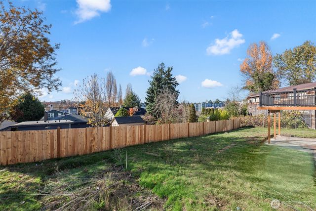 8305 Duncan Ave S, Seattle, WA 98118