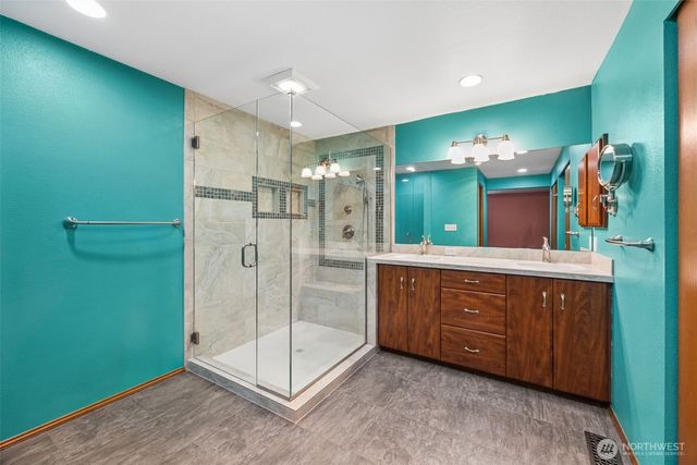 24324 SE 41st Lane, Issaquah, WA 98029