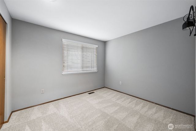 24324 SE 41st Lane, Issaquah, WA 98029