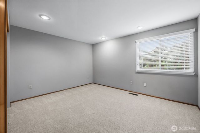24324 SE 41st Lane, Issaquah, WA 98029
