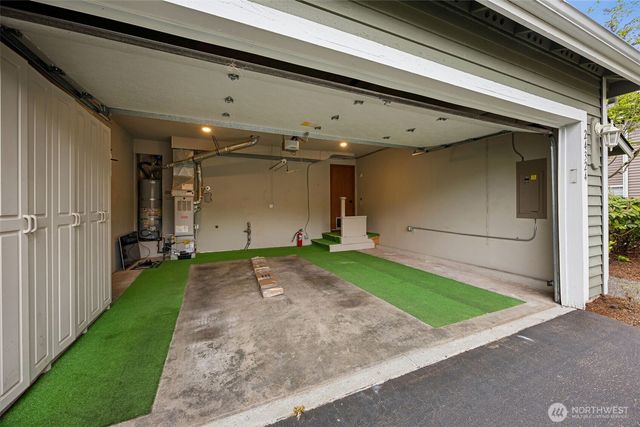 24324 SE 41st Lane, Issaquah, WA 98029