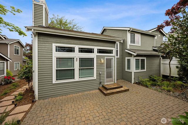 24324 SE 41st Lane, Issaquah, WA 98029