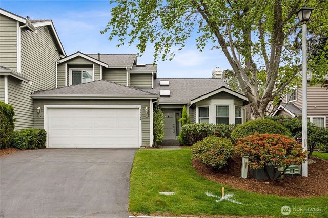 24324 SE 41st Lane, Issaquah, WA 98029