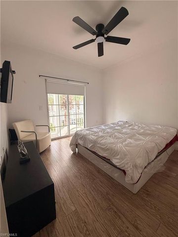 3298 Megan LN 2, Naples, FL 34109