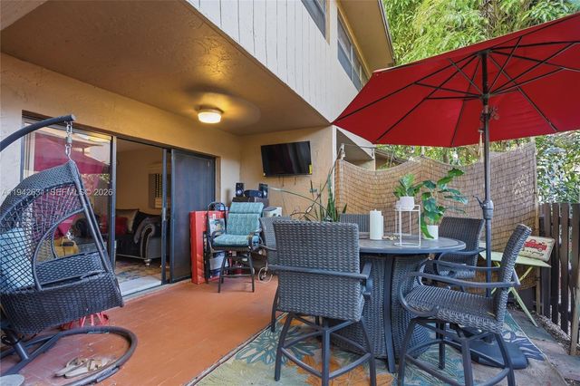 7790 NW 79th Ave G6, Tamarac, FL 33321