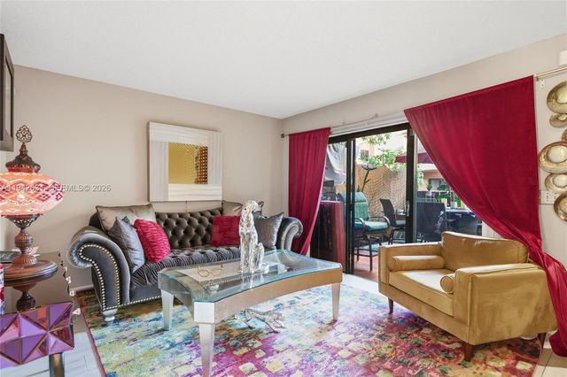 7790 NW 79th Ave G6, Tamarac, FL 33321