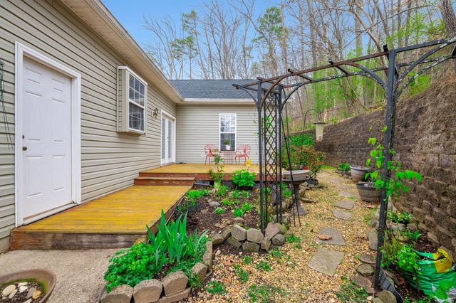 9711 Imperial Drive, Ooltewah, TN 37363