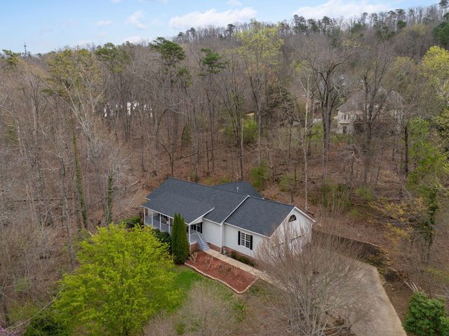 9711 Imperial Drive, Ooltewah, TN 37363