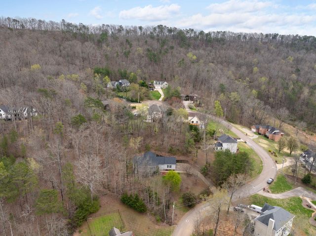 9711 Imperial Drive, Ooltewah, TN 37363