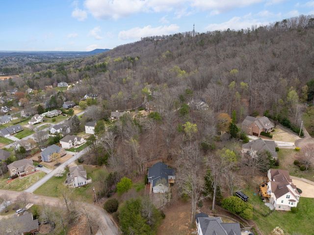 9711 Imperial Drive, Ooltewah, TN 37363