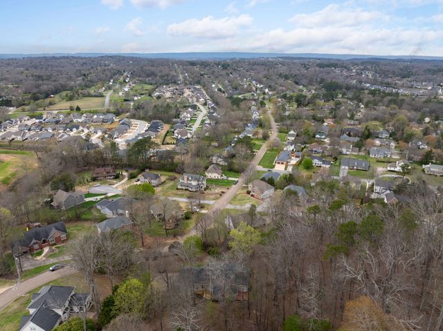 9711 Imperial Drive, Ooltewah, TN 37363