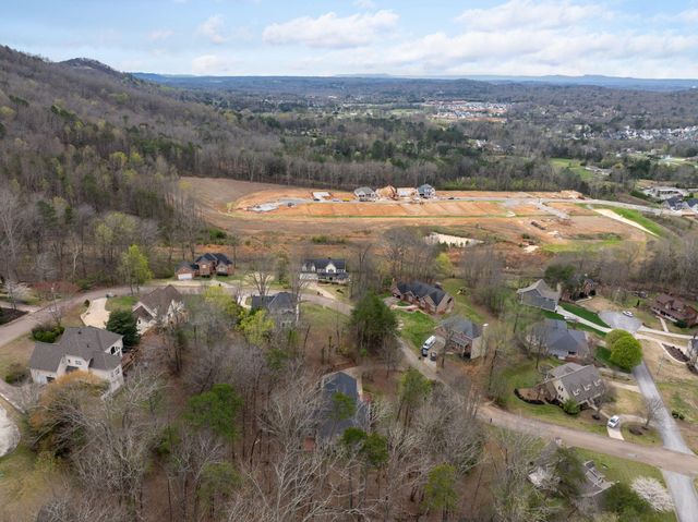 9711 Imperial Drive, Ooltewah, TN 37363