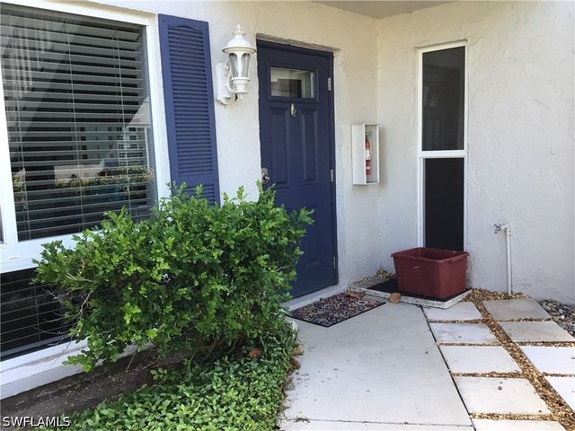 195 Peppermint LN W 881, Naples, FL 34112