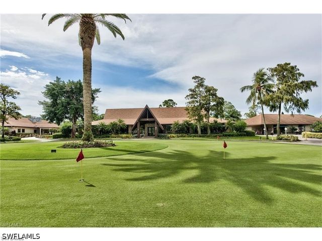 195 Peppermint LN W 881, Naples, FL 34112